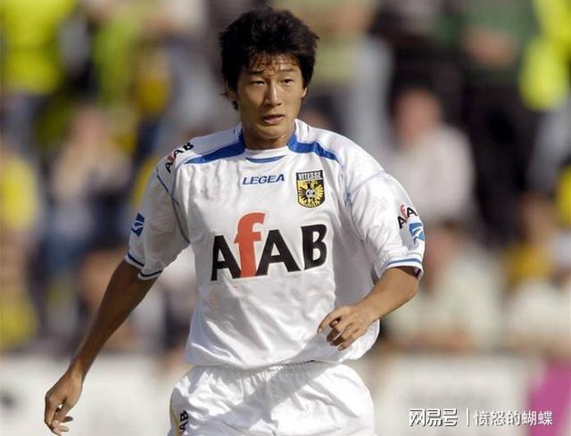 包含清晨荷甲焦点战,深圳男篮再遭质疑,信心回归,控场能力受关注的词条 包含清晨荷甲焦点战,深圳男篮再遭质疑,信心回归,控场能力受关注的词条